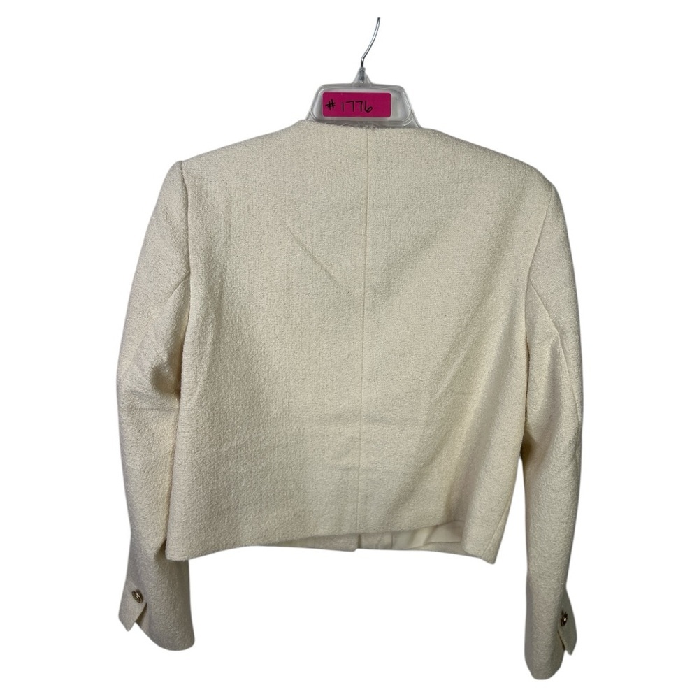 H&M NWT WOMEN’S  SHORT JACKET LONG SLEEVE  GOLD COLOR BUTTON DETAIL  SZ M - Picture 3 of 6